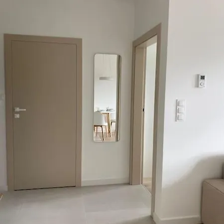 Yoga - Apartament Z Garazem דירה שצ'צ'ין