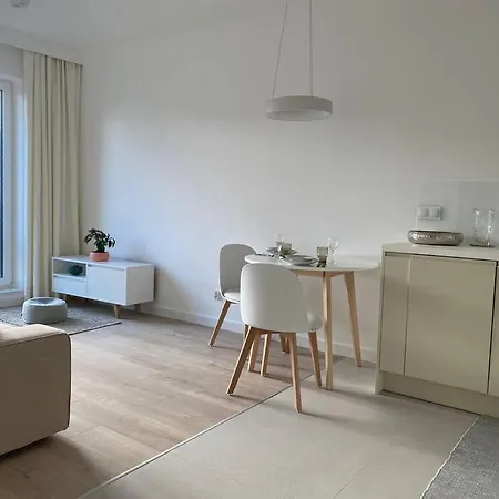 Yoga - Apartament Z Garazem דירה שצ'צ'ין